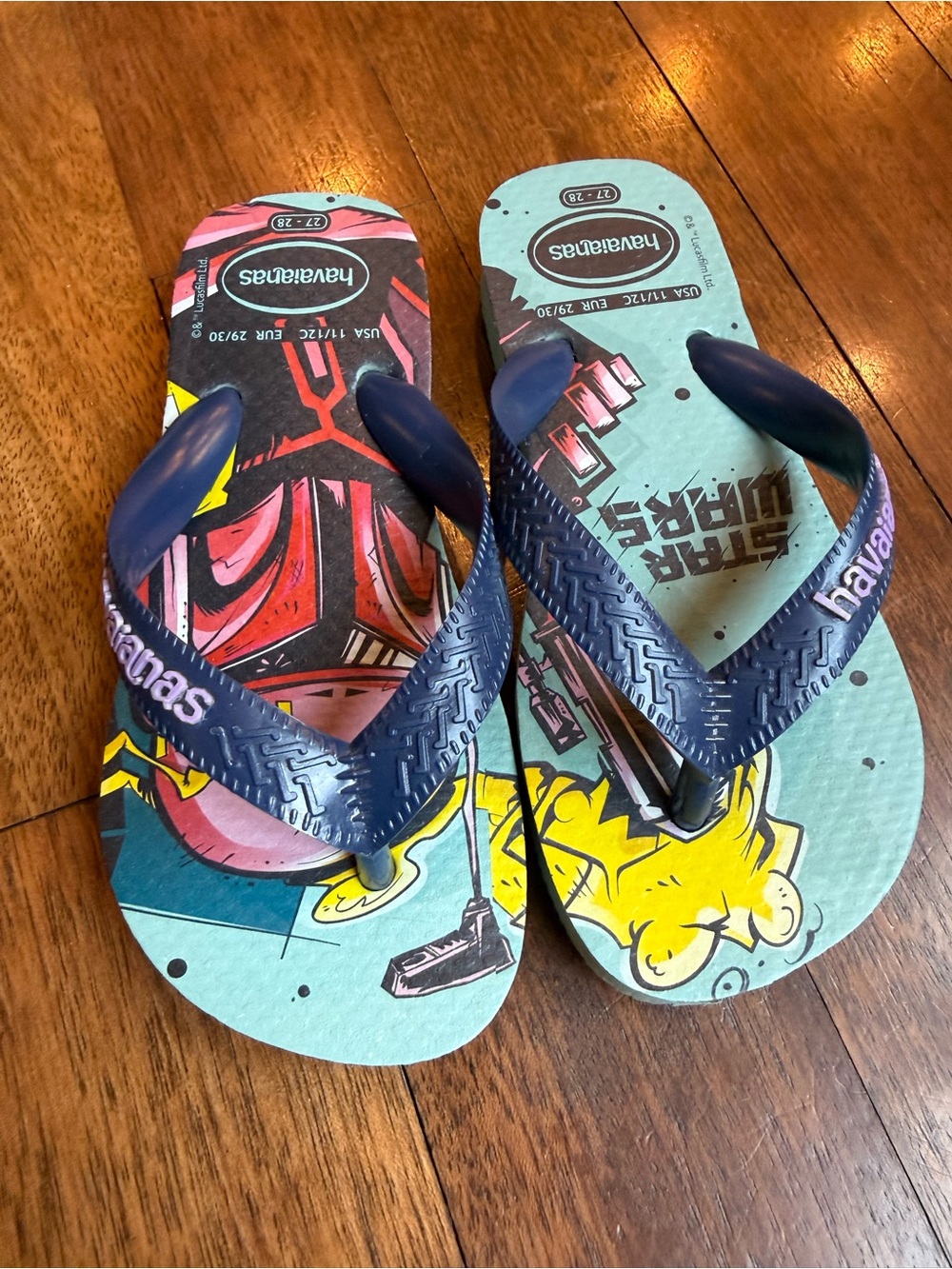 Havaianas Boy's Star Wars Flip Flop Sandal Clay/Navy Blue  11/12C